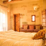 Ta'kemmuna Guest house *