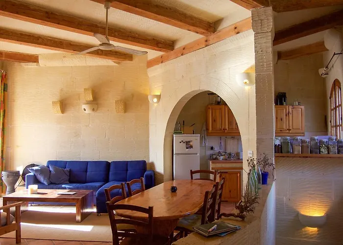 Ta'kemmuna 게스트하우스 Qala